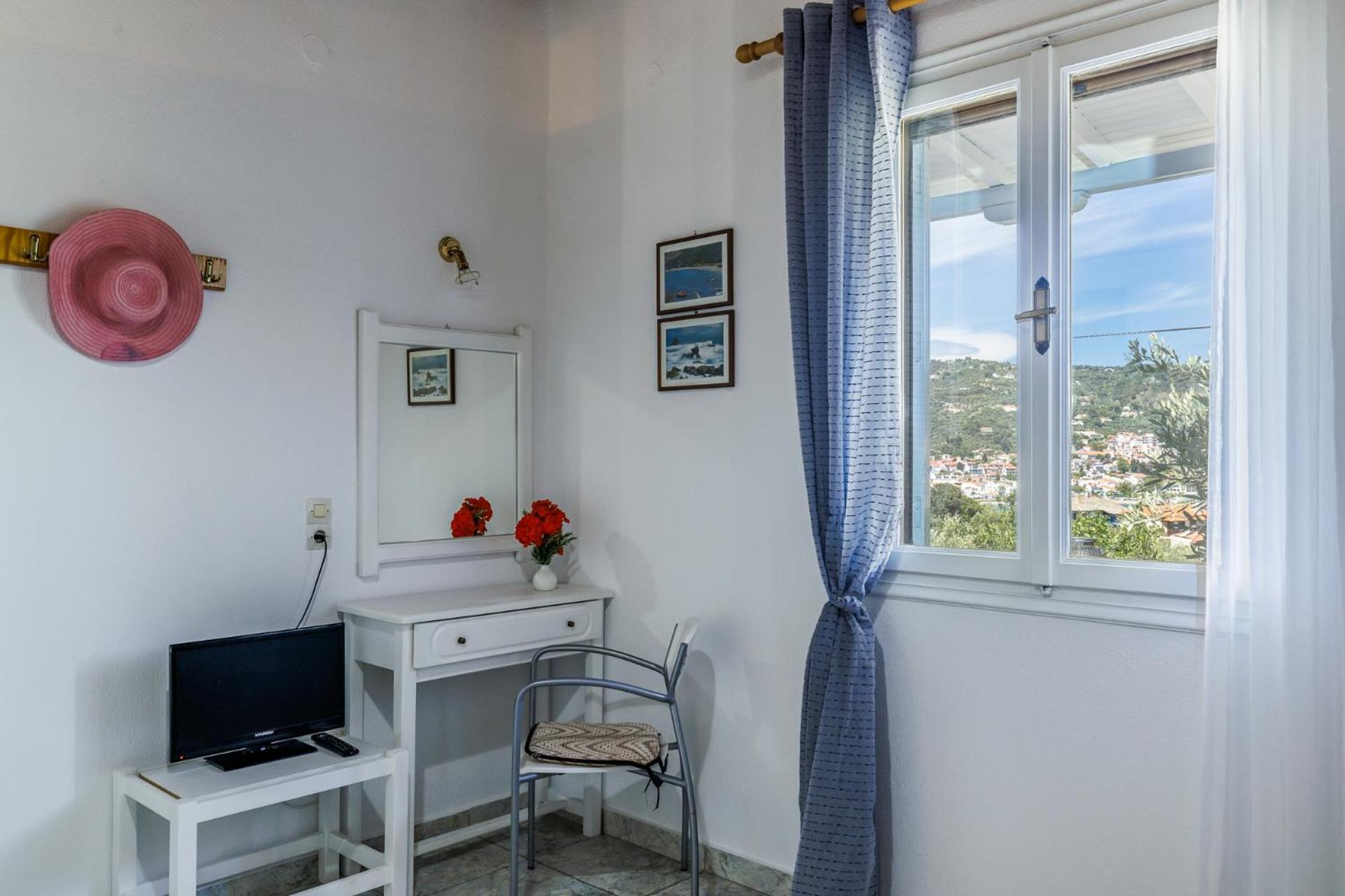 Anesis Apartment 2 Fireplace Skopelos Zewnętrze zdjęcie